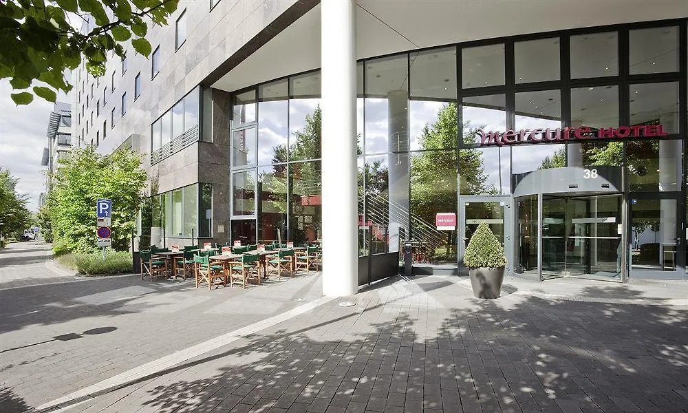 Voco Dusseldorf Seestern, An Ihg Hotel